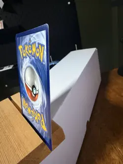 Pikachu V 170/185 Ultra Rare Vivid Voltage Pokemon Near Mint - Image 4
