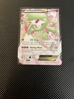Pokemon Gardevoir ex RC30/RC32 Generations Radiant Collection Holo - Image 3