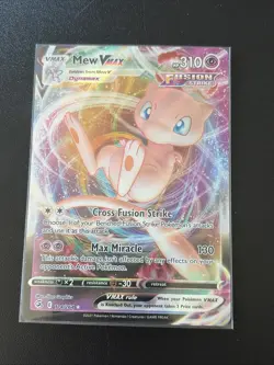Mew VMAX 114/264 Holo Fusion Strike Pokemon Card - Image 1