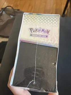 Pokemon Scarlet & Violet Prismatic Evolutions ETB TCG DAMAGE BOX STILL SEALED - Image 5