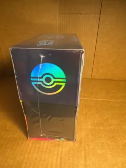 Pokemon Pokemon TCG: Phantasmal Flames Elite Trainer Box - Image 2
