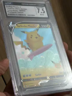 GERMAN HOLOSHIFT ERROR Surfing Pikachu V Celebrations 008/025 Pokemon CGC 7.5 - Image 2