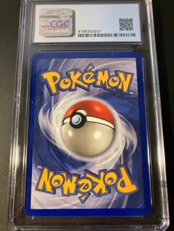 CGC 5.5 magmar fossil 1st edition Pokemon - Image 2