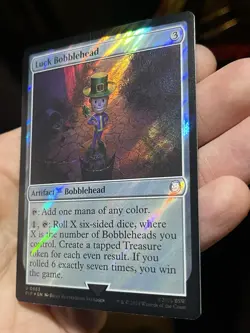 Luck Bobblehead (Surge Foil) Universes Beyond: Fallout Foil - Image 3