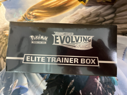 Pokemon - Elite Trainer Box ETB "Evolving Skies" Sealed X1 - Image 2