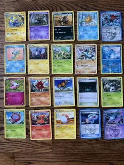 Lot of Pokemon cards 80 With Box - Image 3