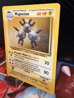 1999 Pokemon Base Set Magneton 9/102 Holo Rare WOTC Vintage MP - Image 3