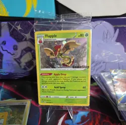 Pokemon TCG Flapple Gamestop Stamped Promo 022/192 Exclusive Holo Sealed - Image 2