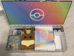 Pokemon Prizmatic Evolutions Super Premium - Eevee Box Sleeves Playmat NO Packs - Image 1