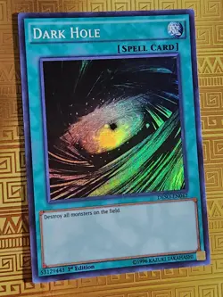 Dark Hole DESO-EN042 Destiny Soldiers Super Rare 1st Ed NM Yu-Gi-Oh - Image 1