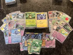 pokemon Black Blot bulk lot! 400 cards 26 poke balls 11 EX- C/UC/Holo/Reverse - Image 1