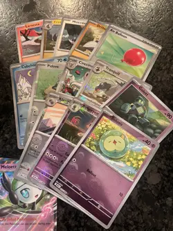 pokemon Black Blot bulk lot! 400 cards 26 poke balls 11 EX- C/UC/Holo/Reverse - Image 4