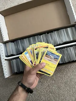 3000+ Pokemon TCG Card Bulk Commons, Uncommons, Rares, Energys Lot - Image 2