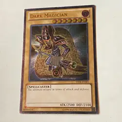 Dark Magician - Holographic - Yu-gi-oh TCG - Image 1