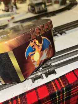 Pokemon TCG: Hidden Fates Tin (45 Cards) Raichu GX 820650804816 - Image 4