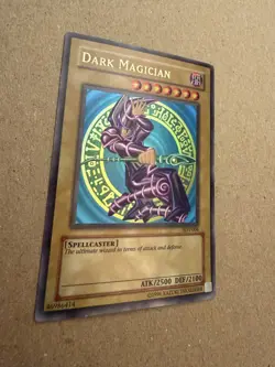 Dark Magician SDY-006 Starter Deck: Yugi Unlimited - Image 1