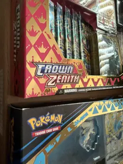 Crown Zenith Shiny Zacian /Zamazenta Premium Figure Collection Box Set Pokemon - Image 2