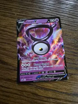 Unown V SWSH300 SWSH: Sword & Shield Promo Cards Holo - Image 1
