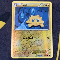 2012 Pokemon Dark Explorers Joltik Reverse Holo 42/108 NM/M - Image 1