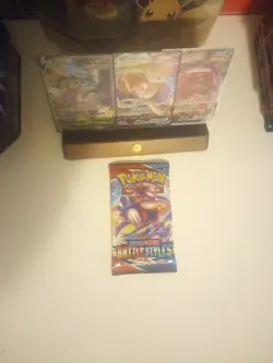 Pokemon TCG Sword & Shield Battle Styles Card Pack - Multicolor 820650808180 - Image 1