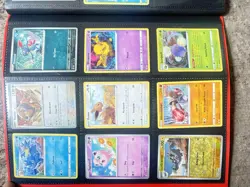 Pokemon TCG 32-Card Lot Pikachu Raichu Holo/Foil Radiant EN - Image 2