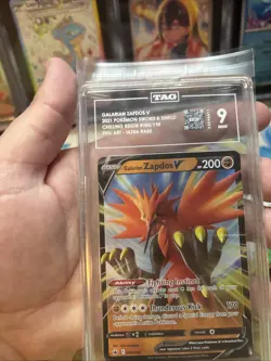 Pokemon Galarian Zapdos V 080/198 Chilling Reign Ultra Rare TAG 9 Mint - Image 3