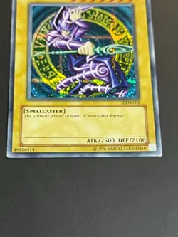 2002 Dark Magician Secret Rare DDS-002 YuGiOh Card English Holo Vintage Promo - Image 3