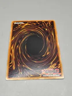 Yugioh Monster Reborn Unlimited Edition Ultra Rare LOB-118 LP/NM - Image 4