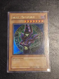 Yu-Gi-Oh ULTRA RARE CARD DARK MAGICIAN LOB-005 GLOSSY 1996 VINTAGE PRINT MP - Image 1