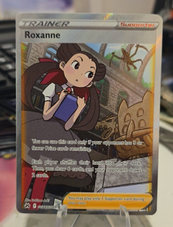 Pokemon TCG Roxanne Crown Zenith: Galarian Gallery GG66/GG70 Holo Ultra Rare - Image 1