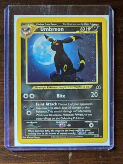 Pokemon TCG Umbreon Neo Discovery Holo Rare Card 13/75 Vintage - Image 1
