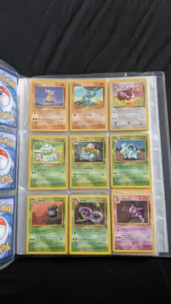 Pokemon Binder Including All 100+ Cards Vintage/Modern See Photos/Description - Image 3