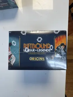 Riot Games Riftbound LoL TCG Origins Booster Box English 14 Cards 2025 - Image 3