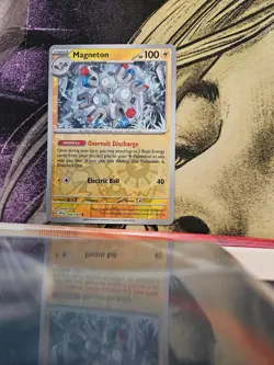 Magneton 059/191 Uncommon Surging Sparks Pokemon Reverse Holo Near Mint - Image 1
