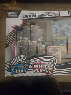 Pokemon Unova Heavy Hitters Premium Collection Box - Image 2