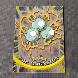 Cards Pokemon Topps Serie 1 "#82 MAGNETON FOIL" (MINT - COME NUOVA) - Image 2
