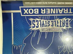 Pokemon Sword & Shield Battle Styles Elite Trainer Box Special Edition Urshifu - Image 3