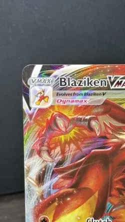 Pokemon TCG Blaziken VMAX 21/198 Full Art Sword & Shield Chilling Reign - Image 2