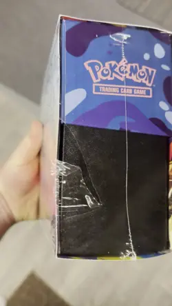 Chaos Rising Pokemon Center ETB *PLEASE SEE DESCRIPTION* TEAR ON THE BACK - Image 2