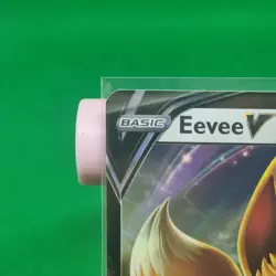 Pokemon TCG - Eevee V - SWSH065 Black Star Promo Sword and Shield Near Mint + - Image 3