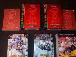 1995 DONRUSS RED ZONE NFL FOOTBALL GAME 300+ CARDS NM 2 RULE BOOKS 2 PLAY CHARTS - Image 2