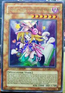 YuGiOh! Toon Dark Magician Girl - JUMP-EN010 - Ultra Rare - Promo Edition NM - Image 1