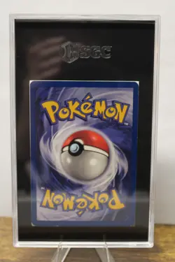 1999 Pokemon TCG #35 Exeggutor 1st Edititon SGC 7 - Image 2