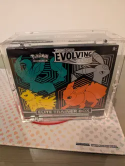 Pokemon Evovling Skies Elite Trainer Box. OVP/Neu Sealed English - Image 1