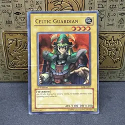 Yugioh Celtic Guardian LOB-A007 Super Rare 1st Edition HP - Image 1