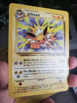 1999 Pokemon TCG Jolteon Wizard 20/64 Rare Regular - Image 1