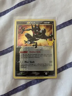 Pokemon TCG Greninja Gold Star SWSH144 25th Celebrations Promo NM Condition - Image 1