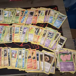 Pokemon TCG Diamond & Pearl, Platinum, and HGSS 111 Card Lot Mixed Assorted Bulk - Image 4