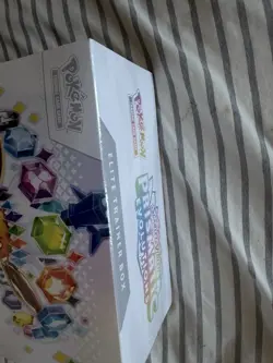Pokemon TCG Scarlet & Violet: Prismatic Evolutions Elite Trainer Box Eevee - Image 5