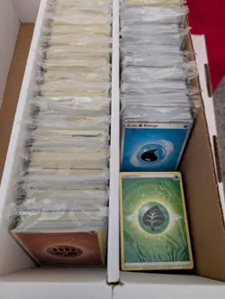Pokemon TCG Wholesale Bulk Lot - 39 Energy 39 Dice 36 Markers VSTAR 12 Coins - Image 3
